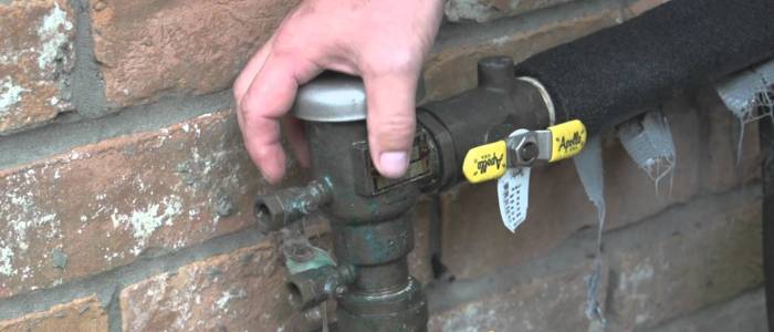 Compressor Attachment To Blow Out Sprinklers